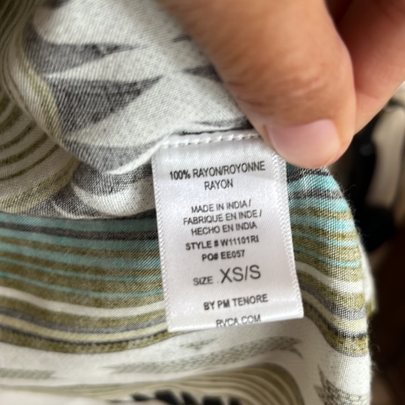 Aztec Poncho Style Top -SZ XS/S - Picture 8 of 9